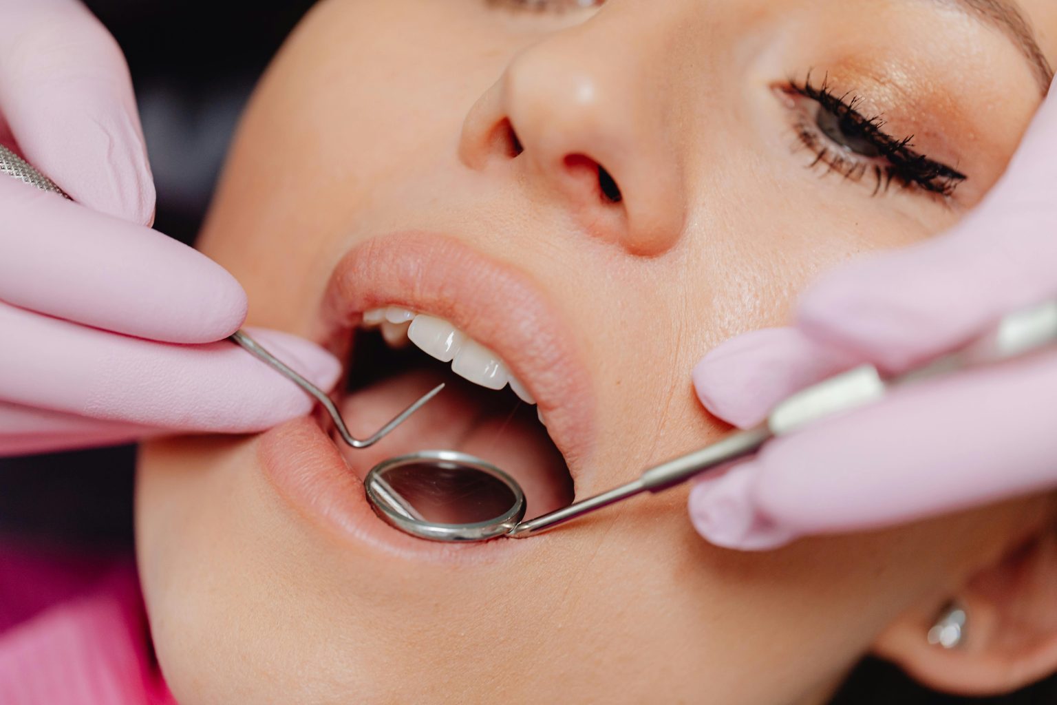 Achieve Your Perfect Smile Through Advanced Cosmetic Dentistry Techniques