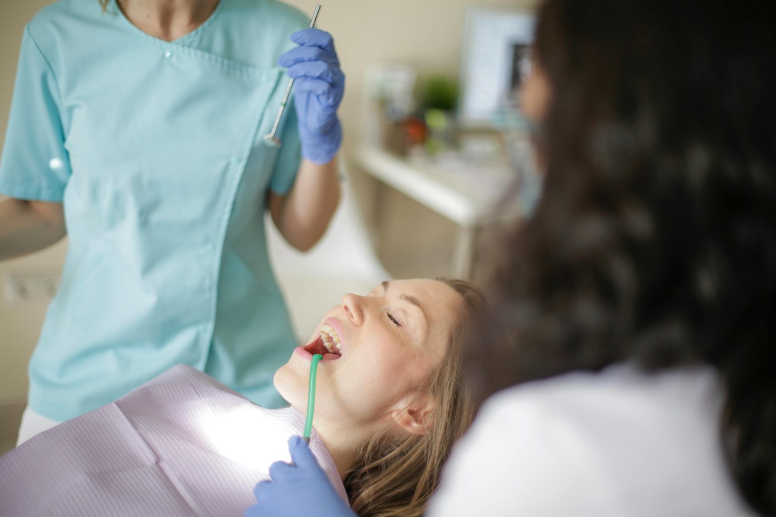 Regain Your Smile and Confidence with Full Arch Implants