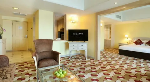 Berjaya Waterfront Hotel: Hidden Gems Revealed